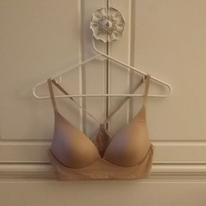 36B Lightly lined plunge bra